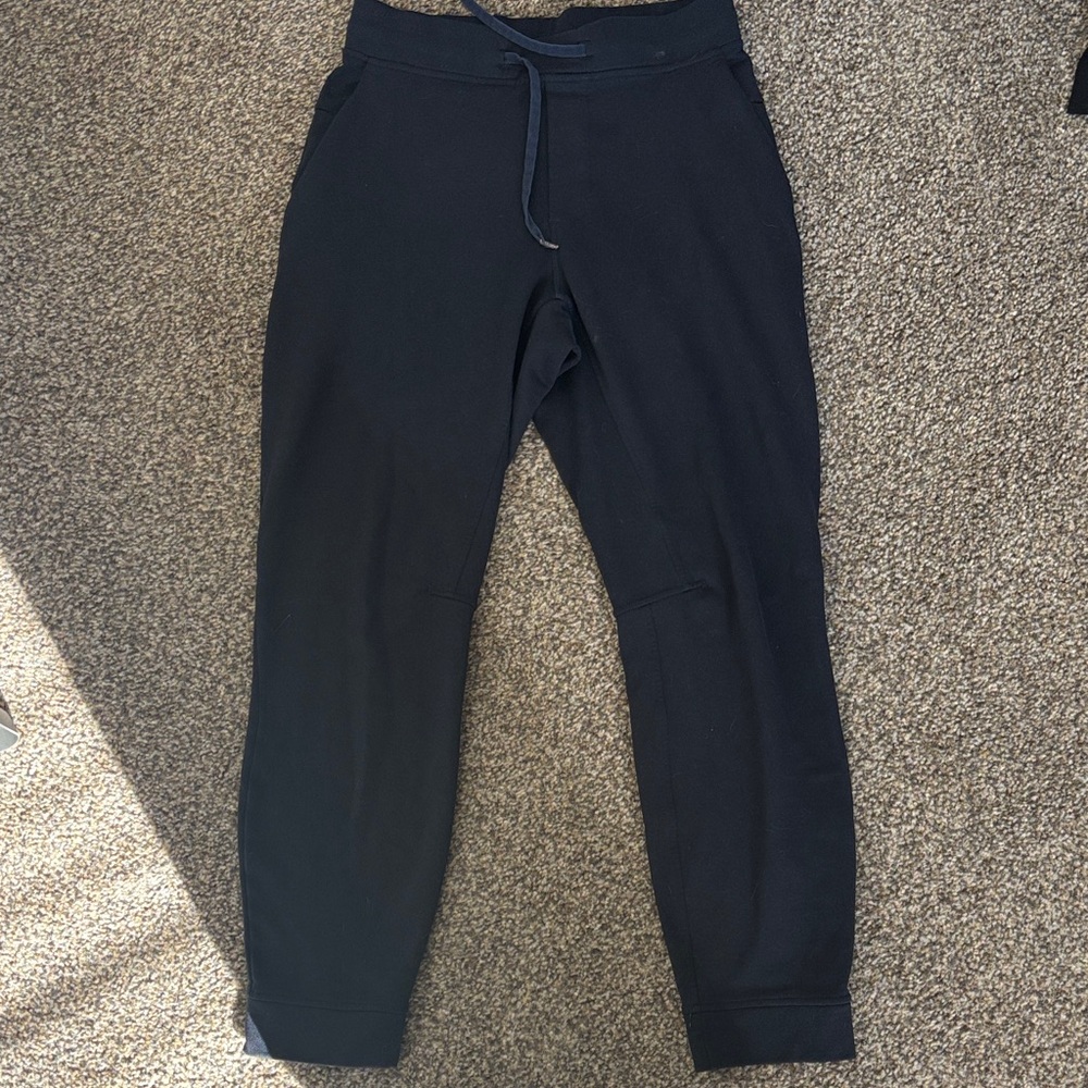 Navy Lululemon sweat pants SZ small